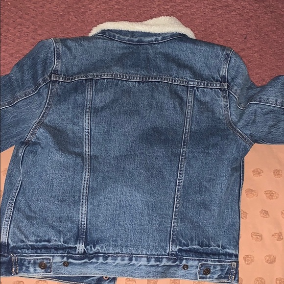 Levi’s trucker jacket - Picture 4 of 4